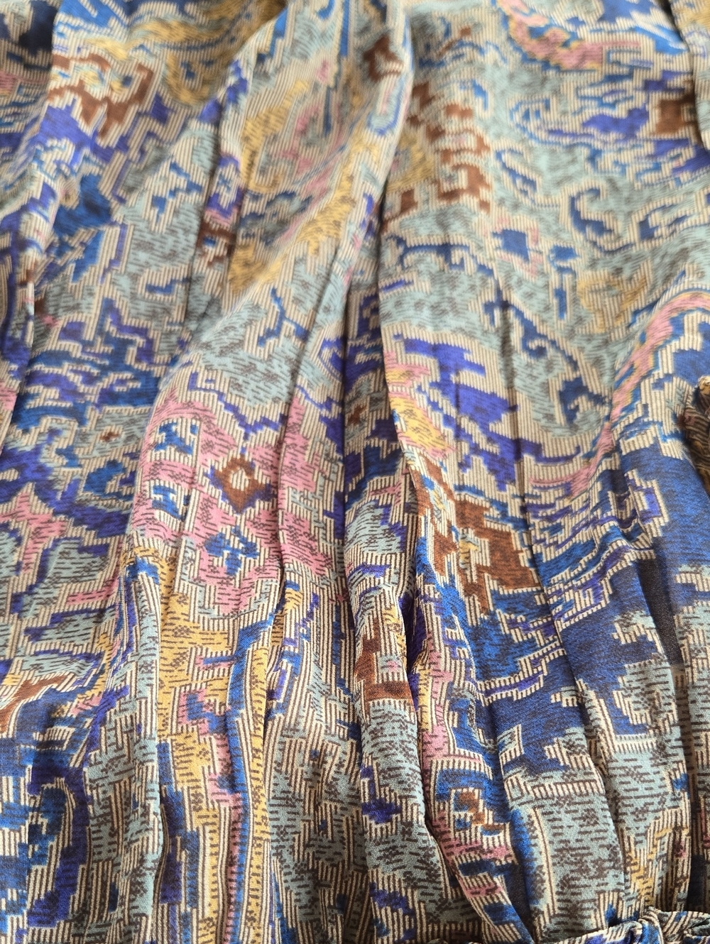 Elan Blue Tapestry Peasant Blouse M Boho Artsy Ruffle Smocked Business Flirty - Picture 10 of 10